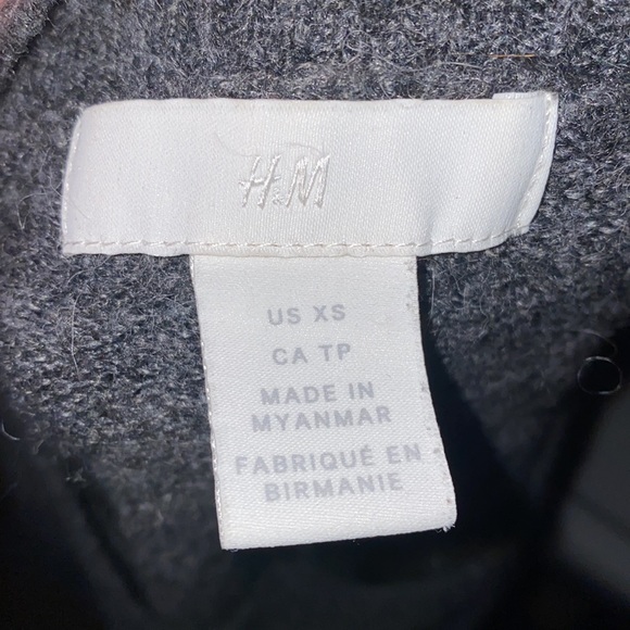 H&M Dark Grey Sweater XS - Picture 5 of 5